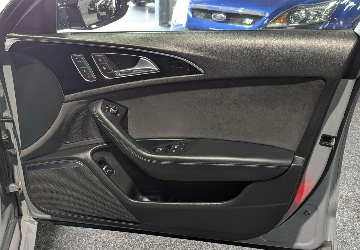 Used Audi RS6 2016 for sale - 77611518: Photo 15