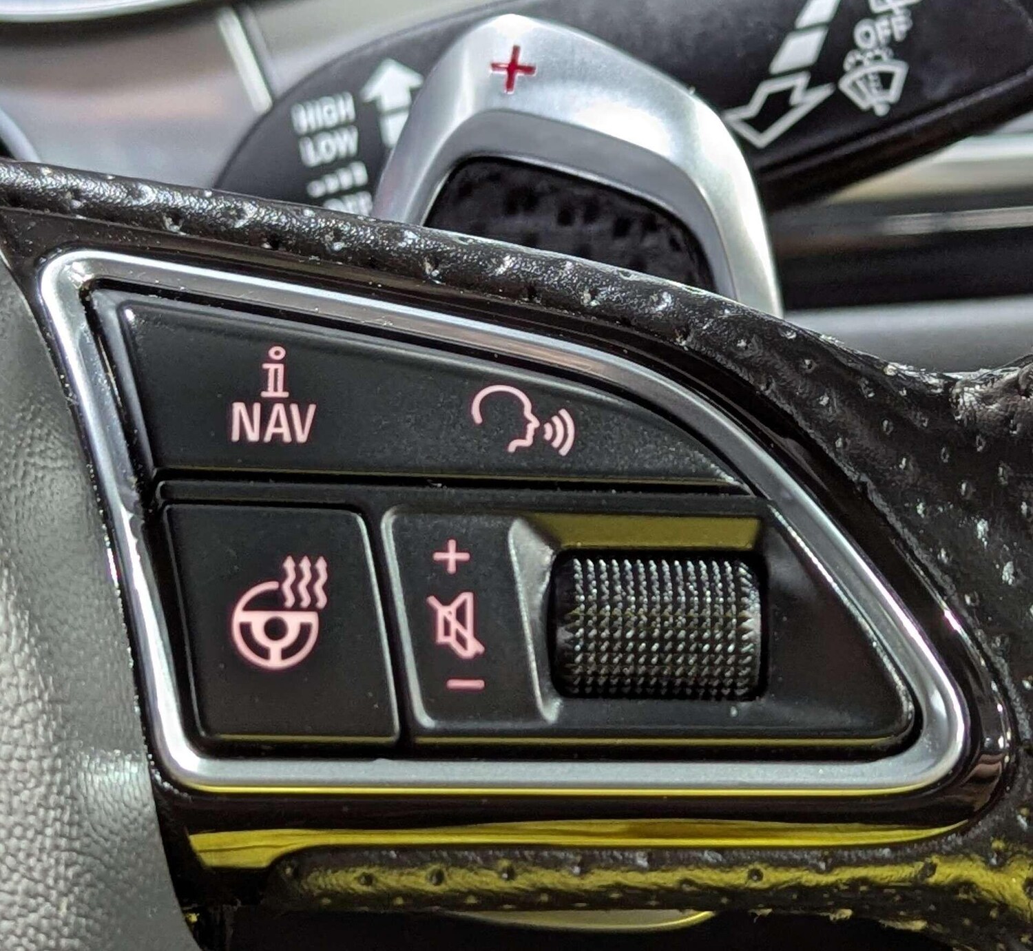 Used Audi RS6 2016 for sale - 78204515: Photo 35