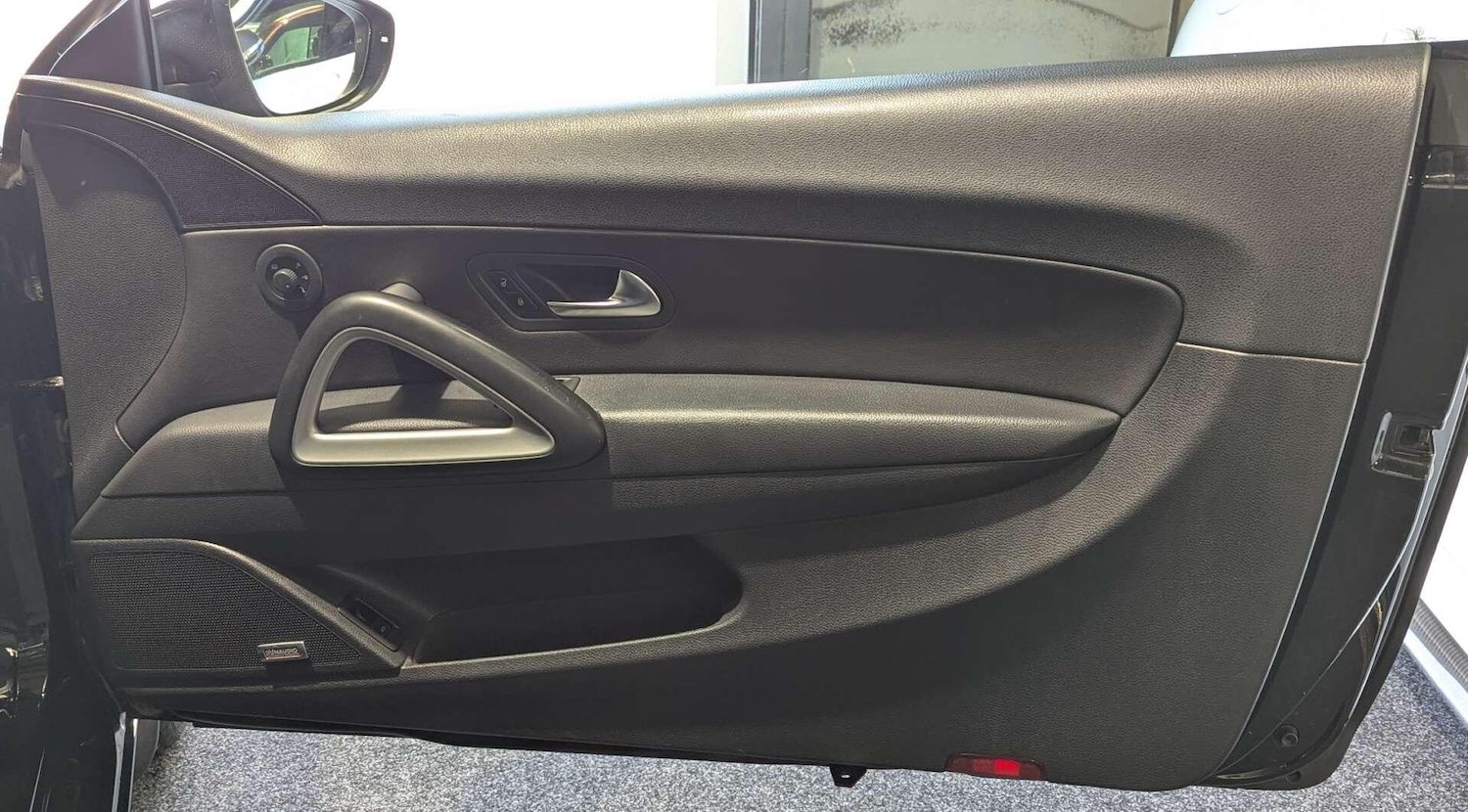 Used Volkswagen Scirocco 2008 for sale - 77940538: Photo 16