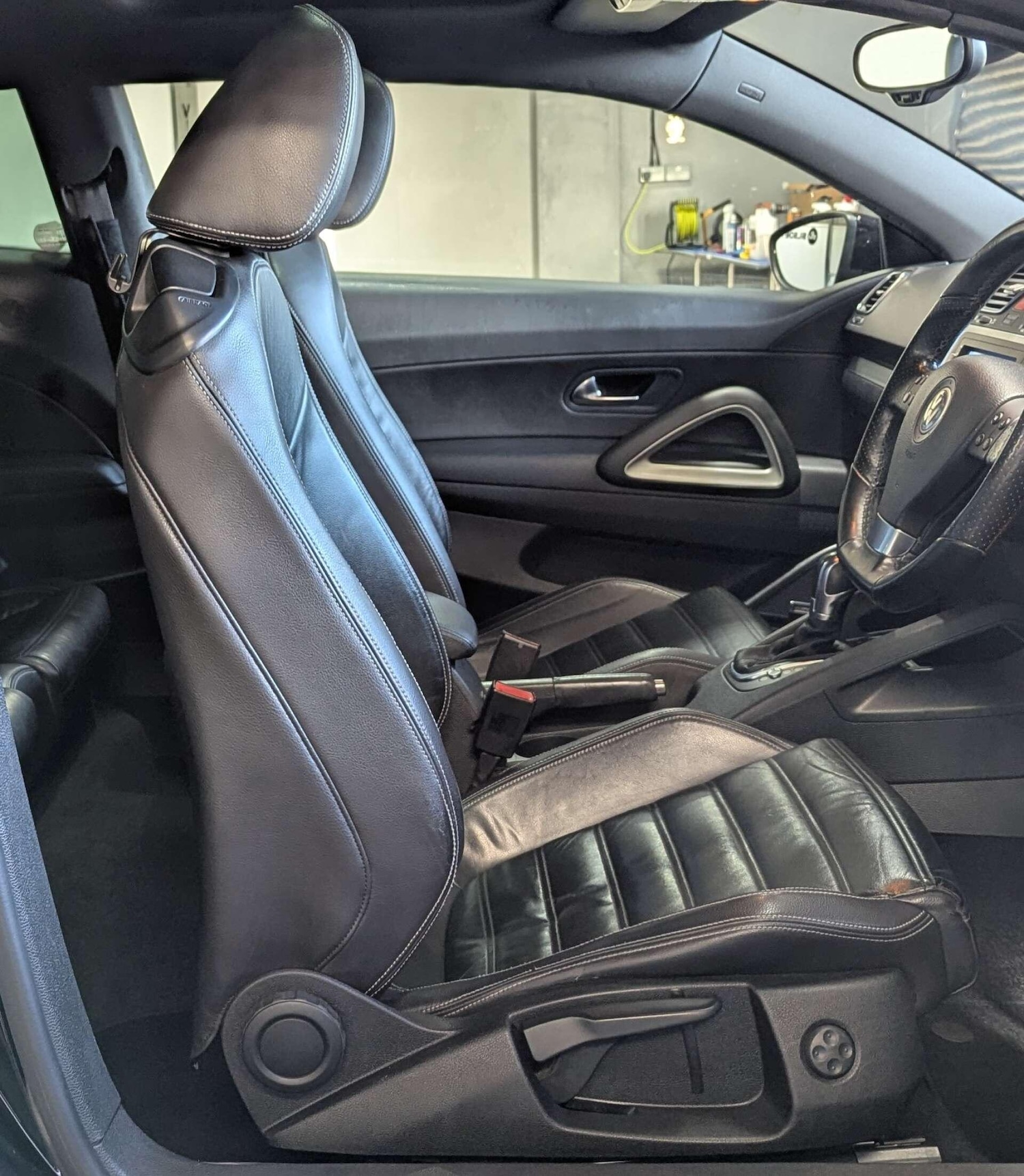 Used Volkswagen Scirocco 2008 for sale - 77940538: Photo 18