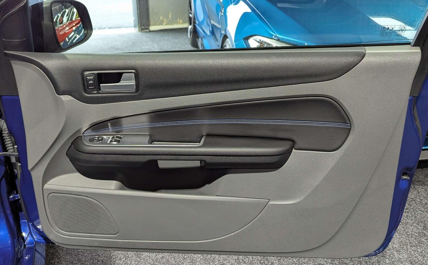 Used Ford Focus 2010 for sale - 77039830: Photo 16