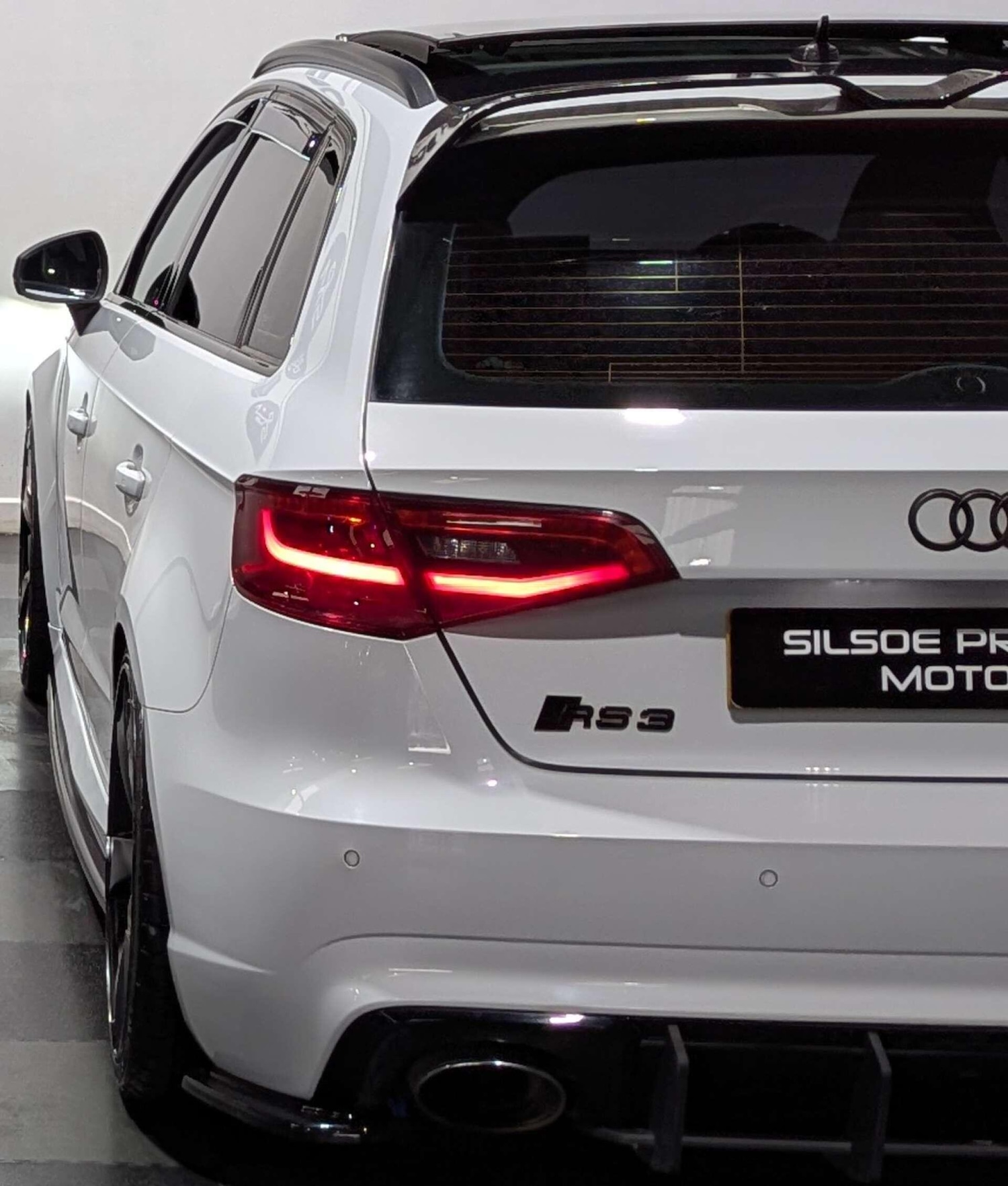 Used Audi RS3 2016 for sale - 76731131: Photo 10