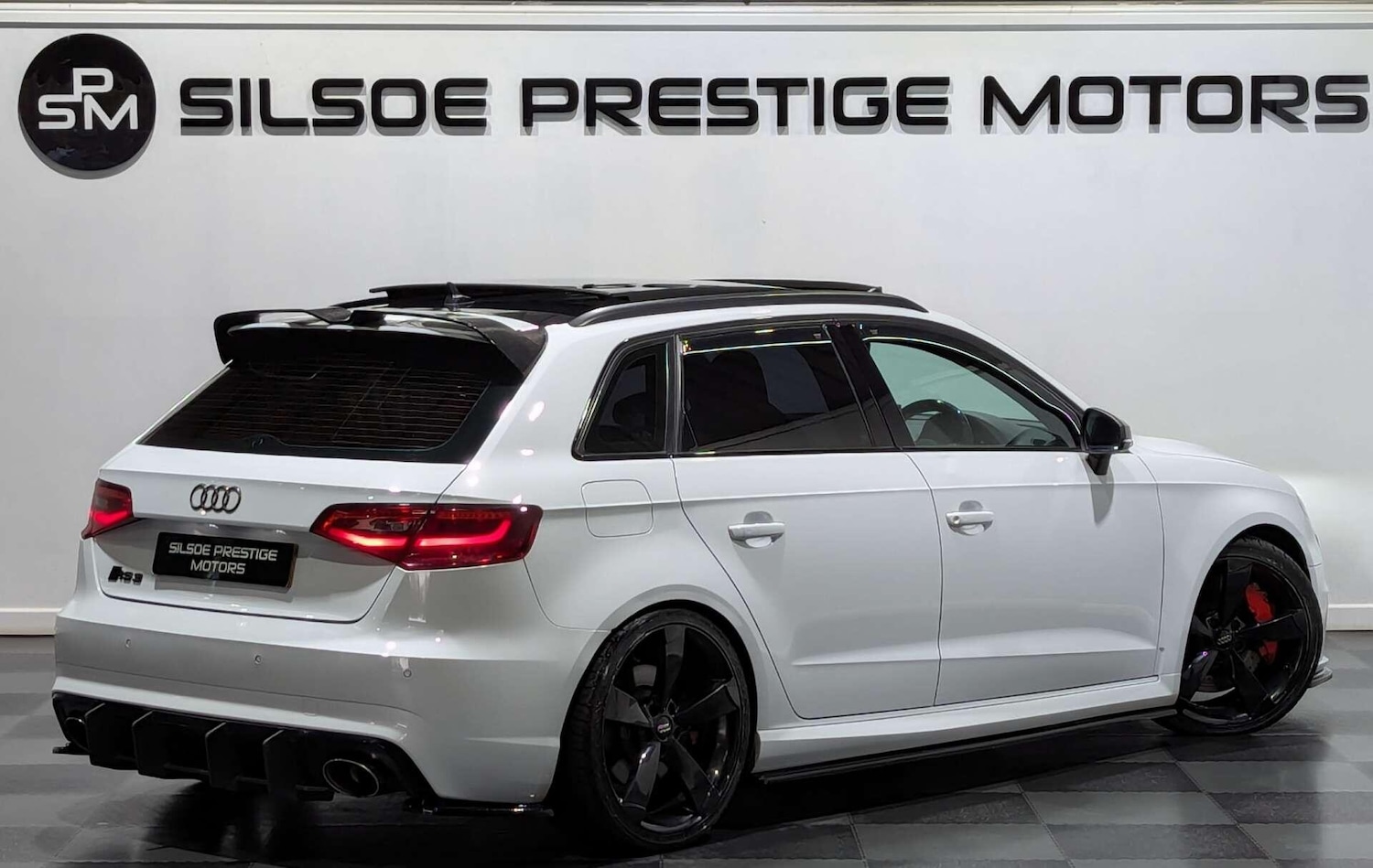 Used Audi RS3 2016 for sale - 76731131: Photo 14