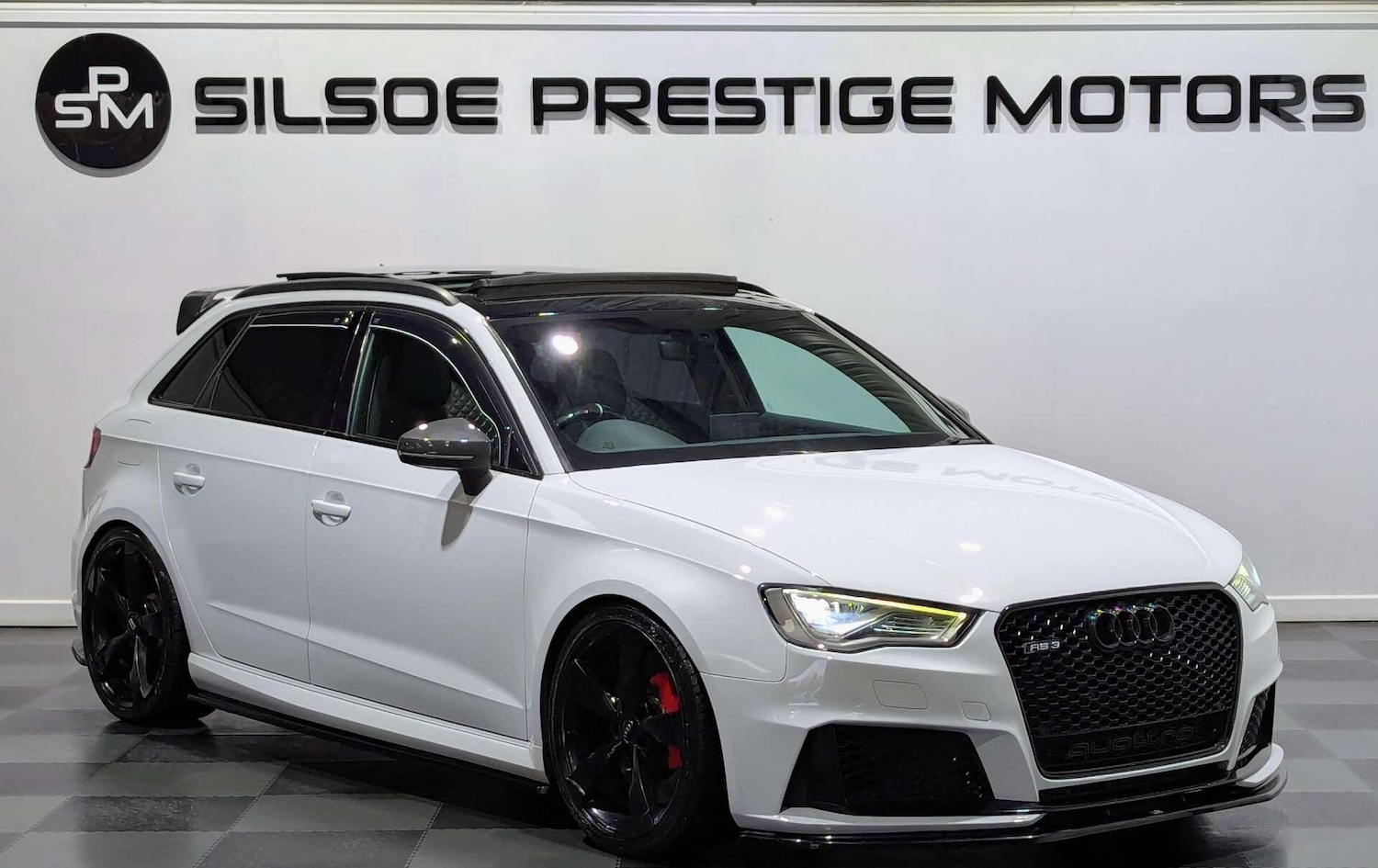 Used Audi RS3 2016 for sale - 76731131: Photo 3