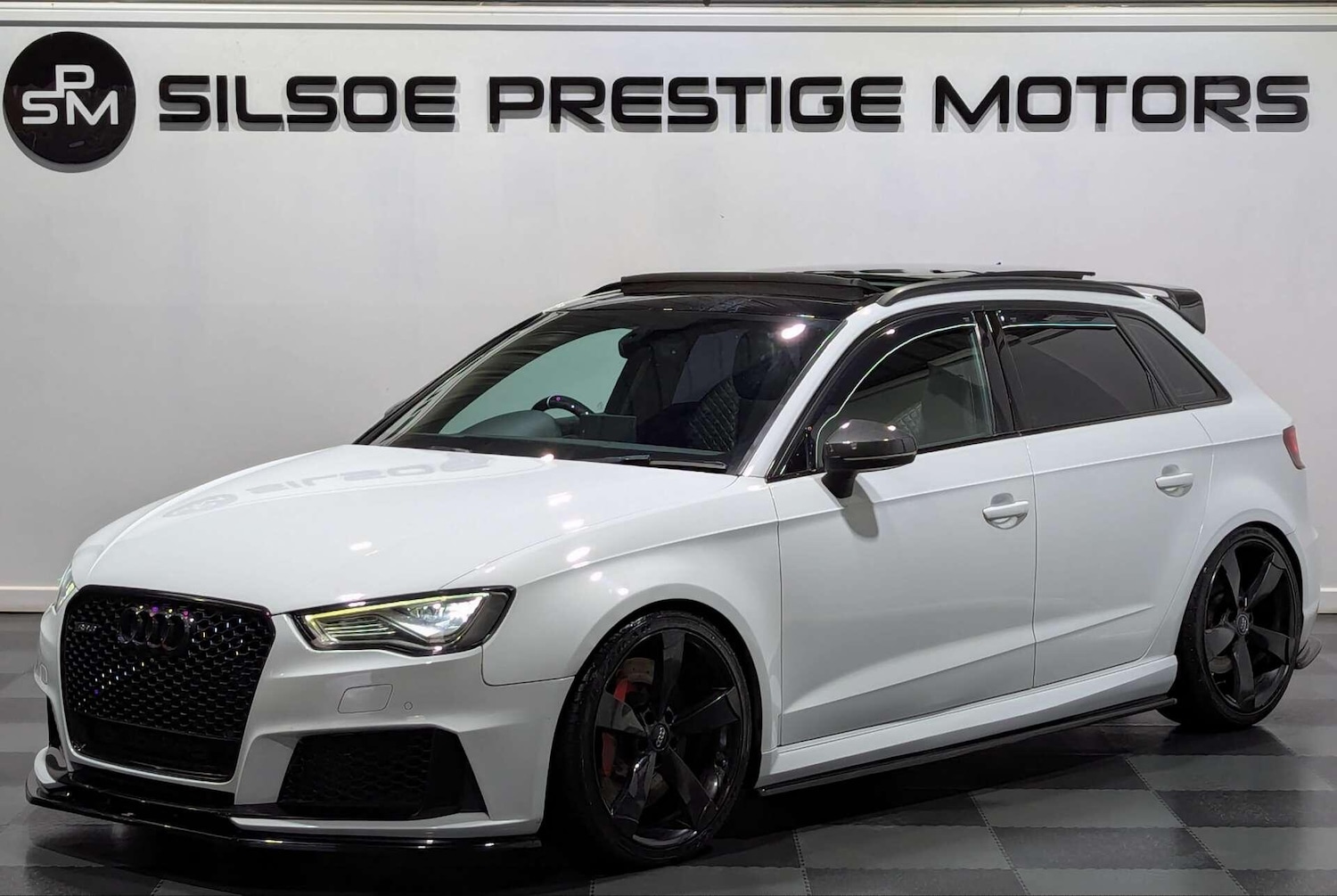 Used Audi RS3 2016 for sale - 76731131: Photo 5
