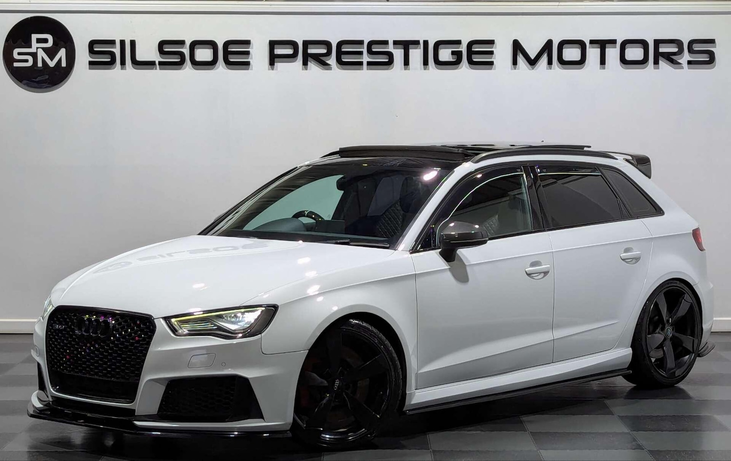 Used Audi RS3 2016 for sale - 76731131: Photo 6