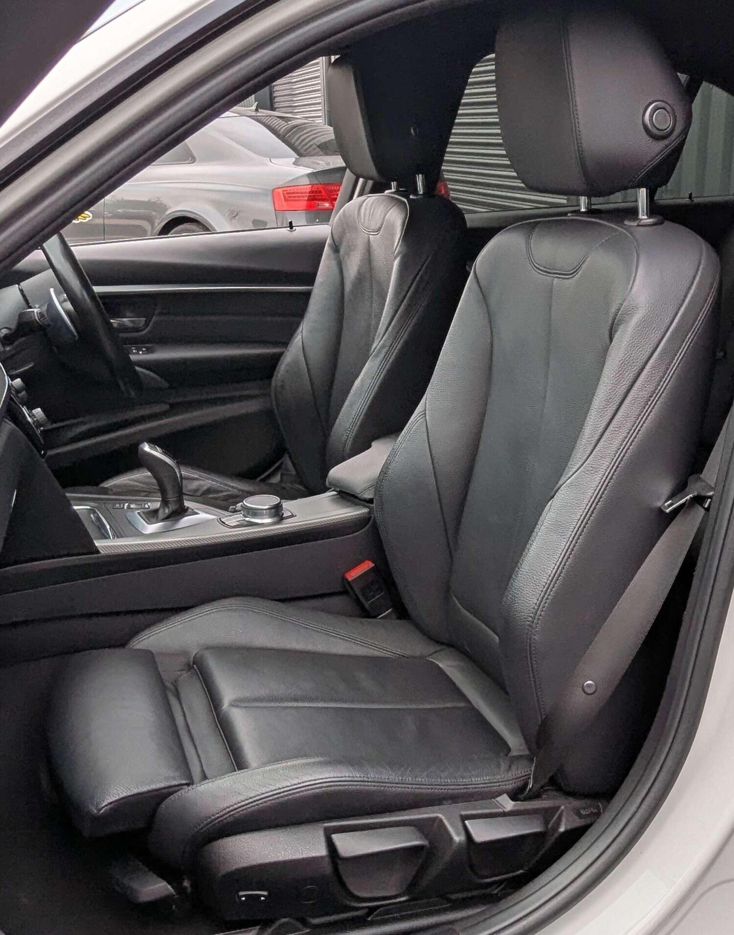 Used BMW 3 Series 2017 for sale - 76731123: Photo 23