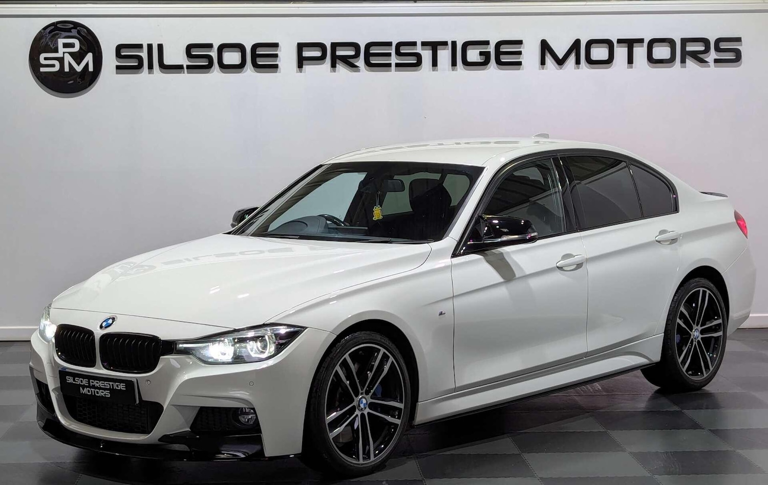 Used BMW 3 Series 2017 for sale - 76731123: Photo 5