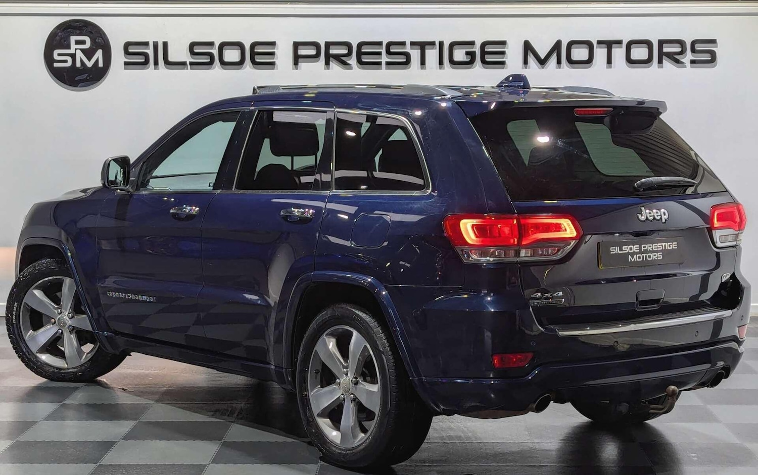 Used Jeep Grand Cherokee 2015 for sale - 77202516: Photo 2