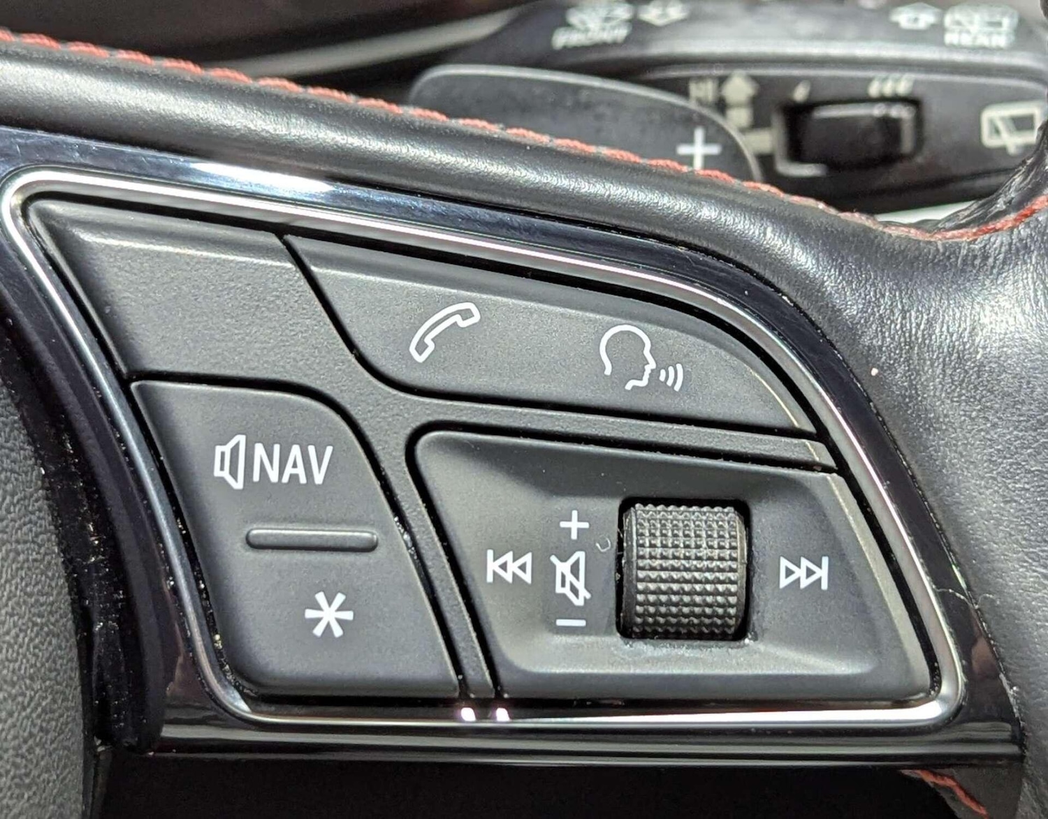 Used Audi A4 2016 for sale - 77040385: Photo 32