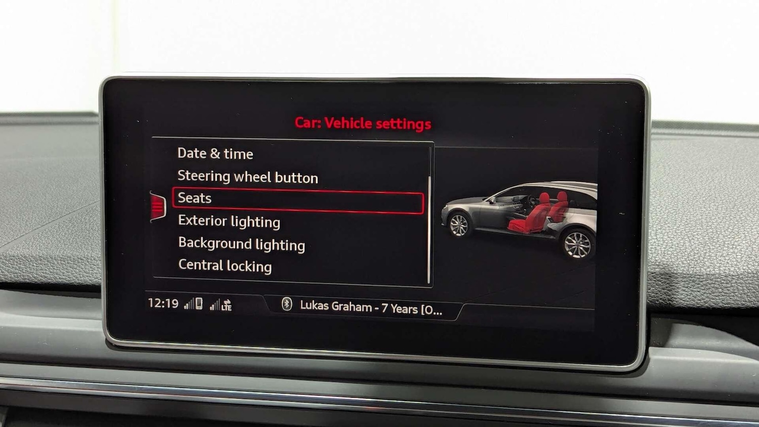 Used Audi A4 2016 for sale - 77040385: Photo 41