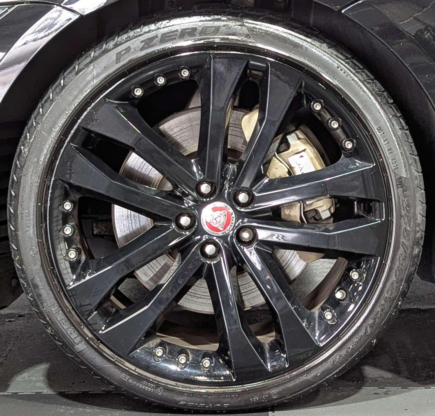 Used Jaguar F-Type for sale - 78203990: Photo 37