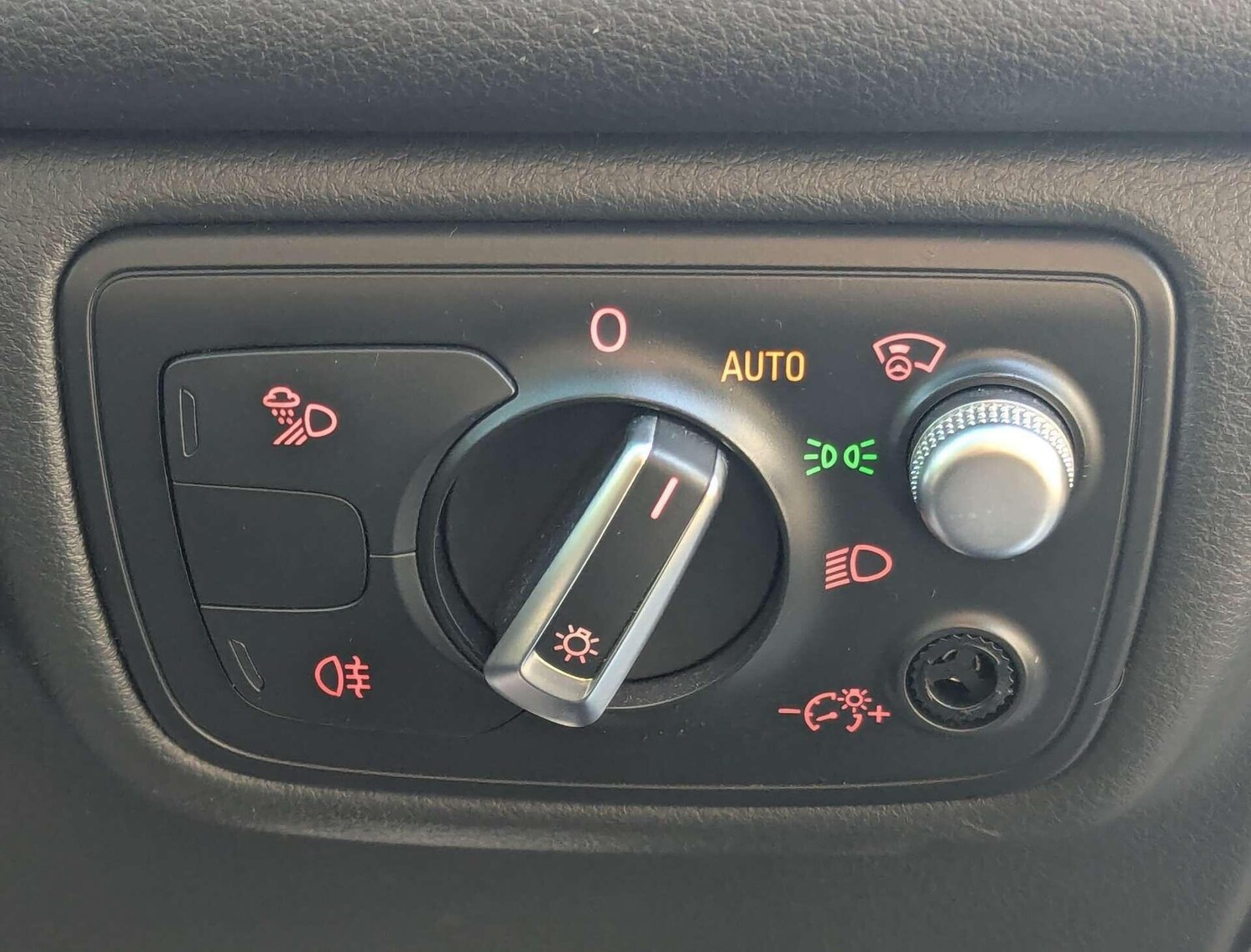 Used Audi RS6 2014 for sale - 77769471: Photo 37