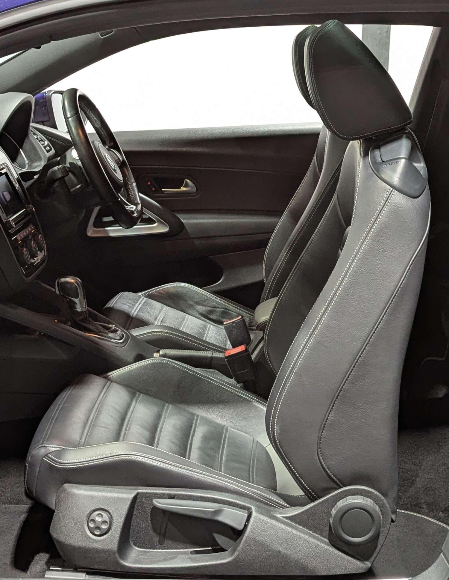 Used Volkswagen Scirocco 2015 for sale - 77386269: Photo 23