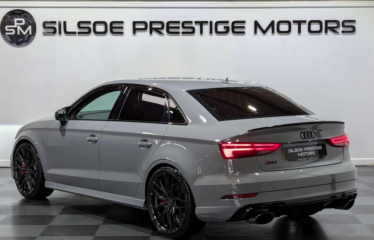 Used Audi RS3 2017 for sale - 76731132: Photo 8