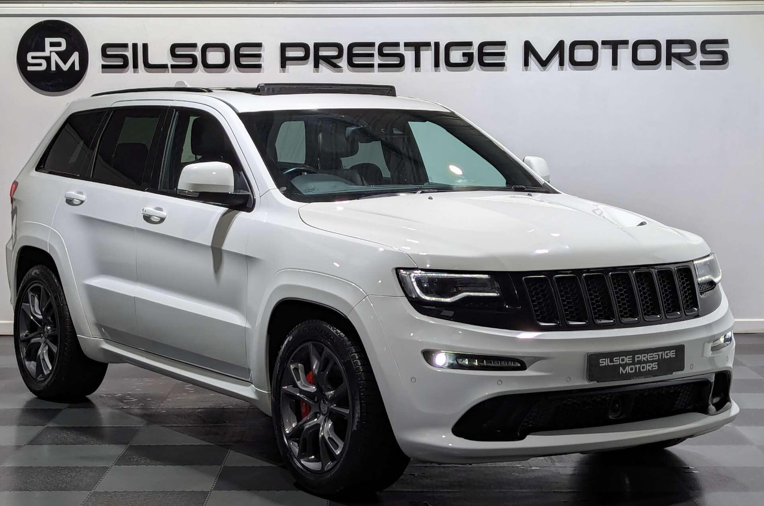 Used Jeep Grand Cherokee 2017 for sale - 77040388: Photo 3