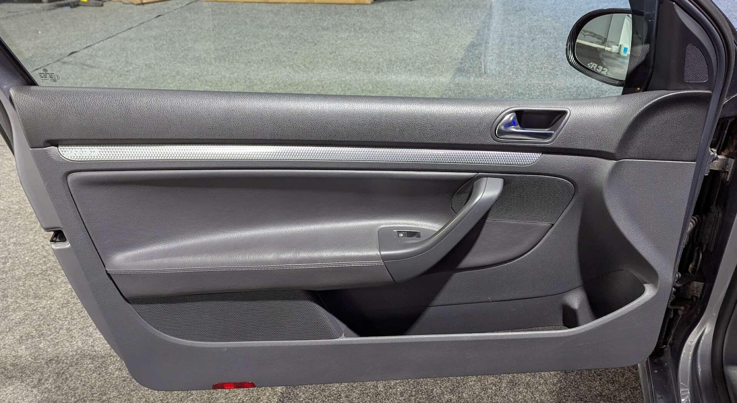 Used Volkswagen Golf 2009 for sale - 77387160: Photo 20