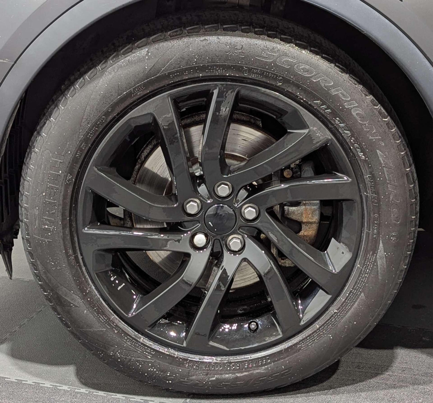 Used Land Rover Discovery 2017 for sale - 77039799: Photo 49