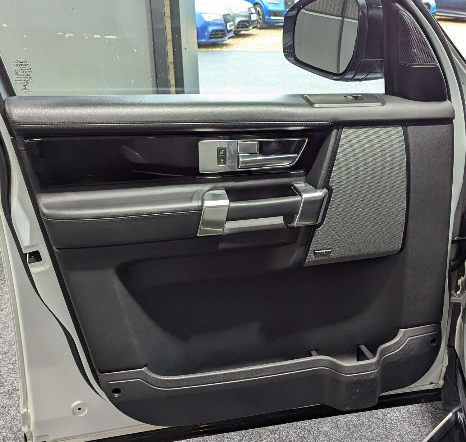 Used Land Rover Discovery 2016 for sale - 77574645: Photo 23