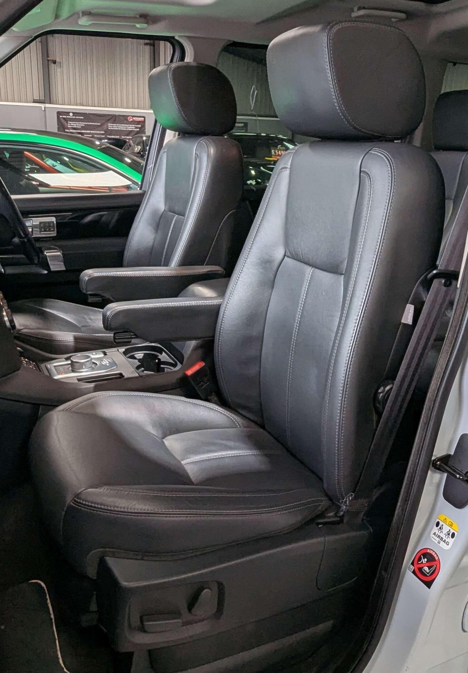 Used Land Rover Discovery 2016 for sale - 77574645: Photo 26