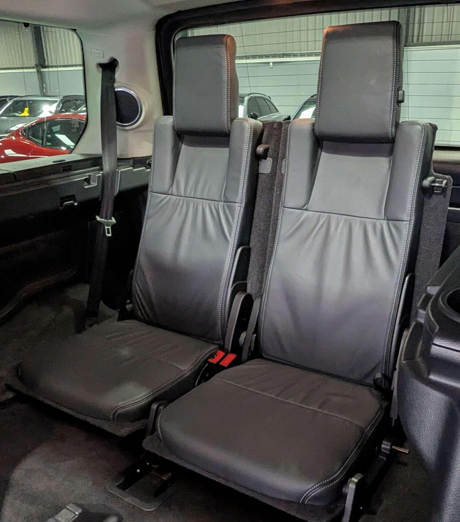 Used Land Rover Discovery 2016 for sale - 77574645: Photo 31