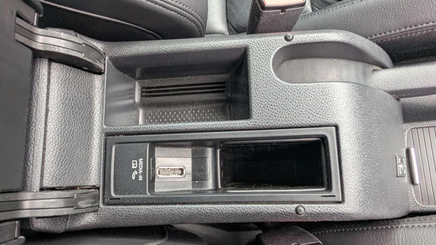 Used Volkswagen Golf 2012 for sale - 77978404: Photo 54