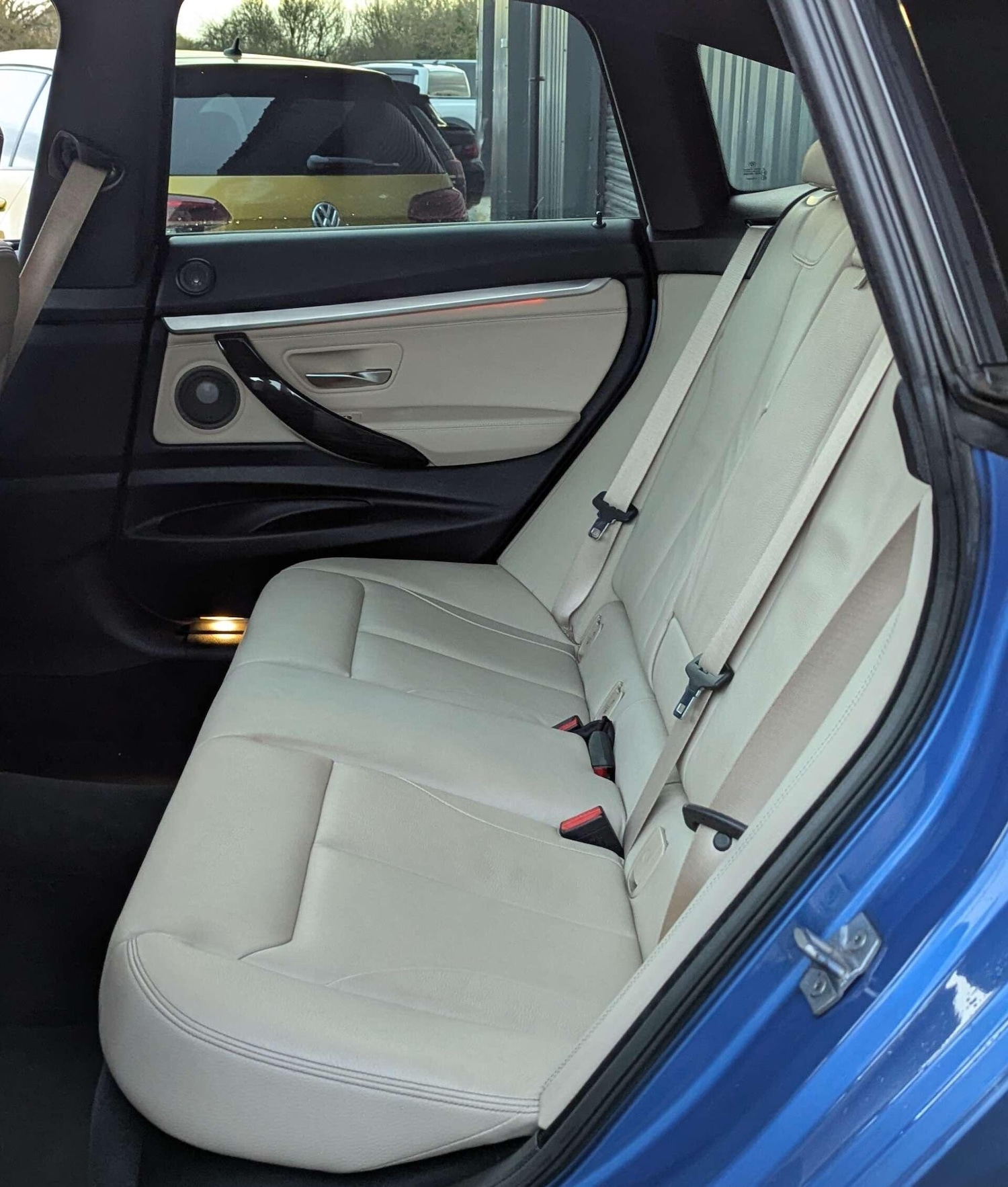 Used BMW 3 Series for sale - 76849710: Photo 28