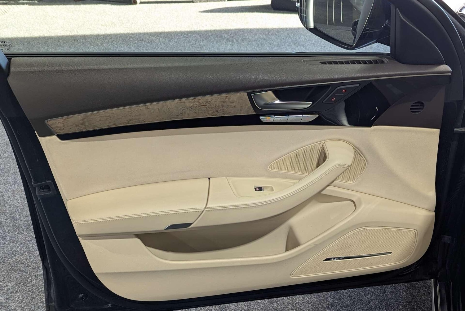 Used Audi A8 2011 for sale - 77202998: Photo 20