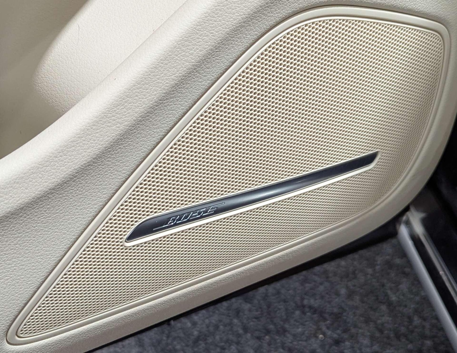 Used Audi A8 2011 for sale - 77202998: Photo 26