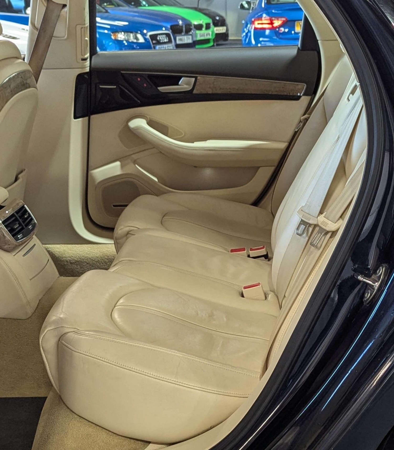 Used Audi A8 2011 for sale - 77202998: Photo 27