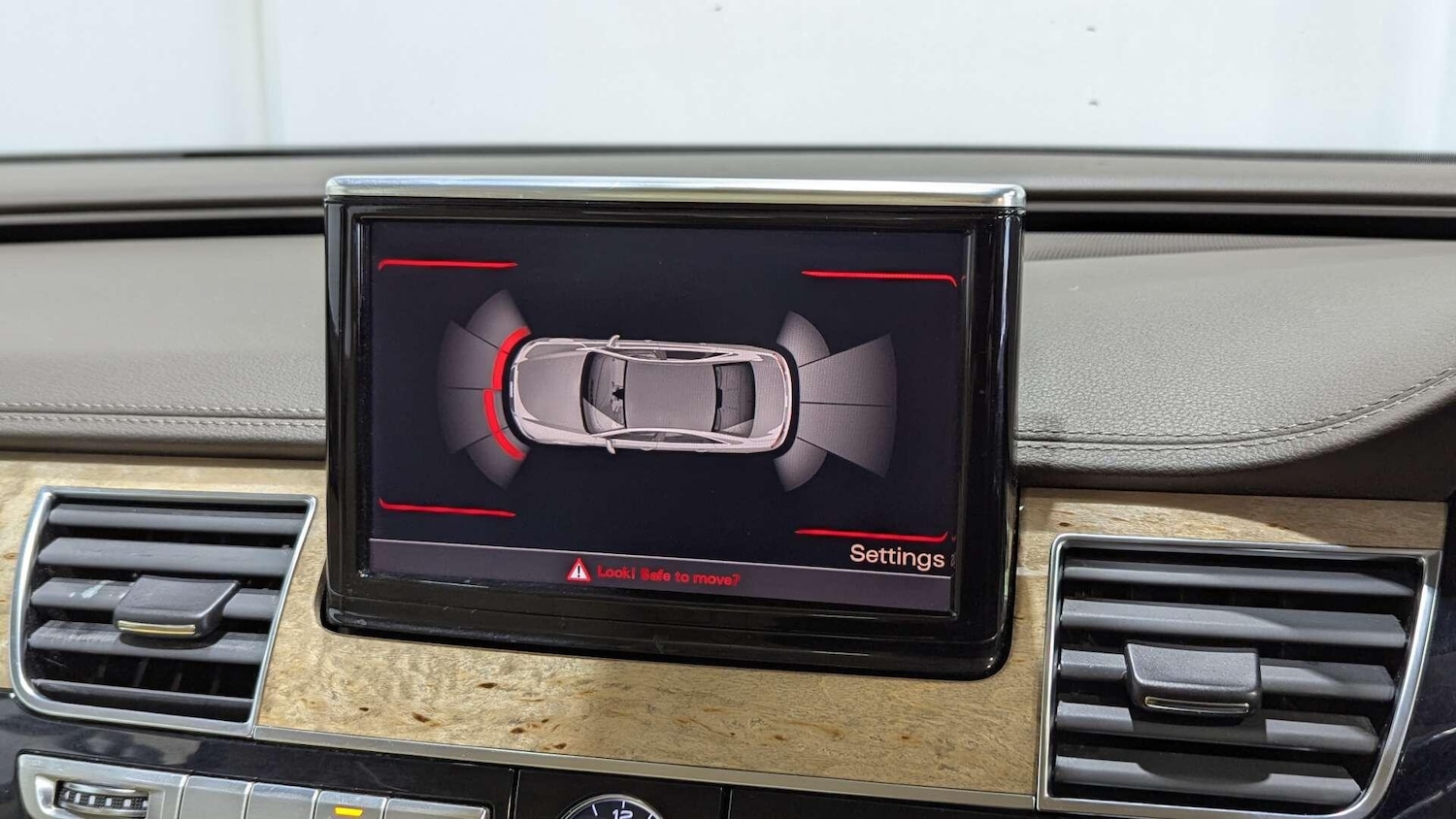 Used Audi A8 2011 for sale - 77202998: Photo 36