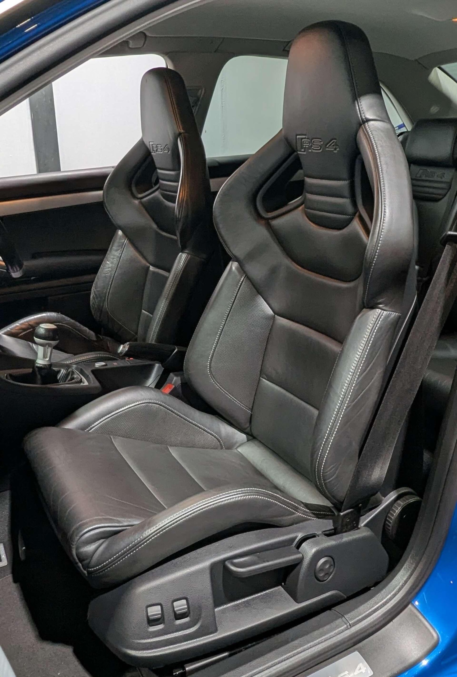 Used Audi RS4 2006 for sale - 77040402: Photo 23