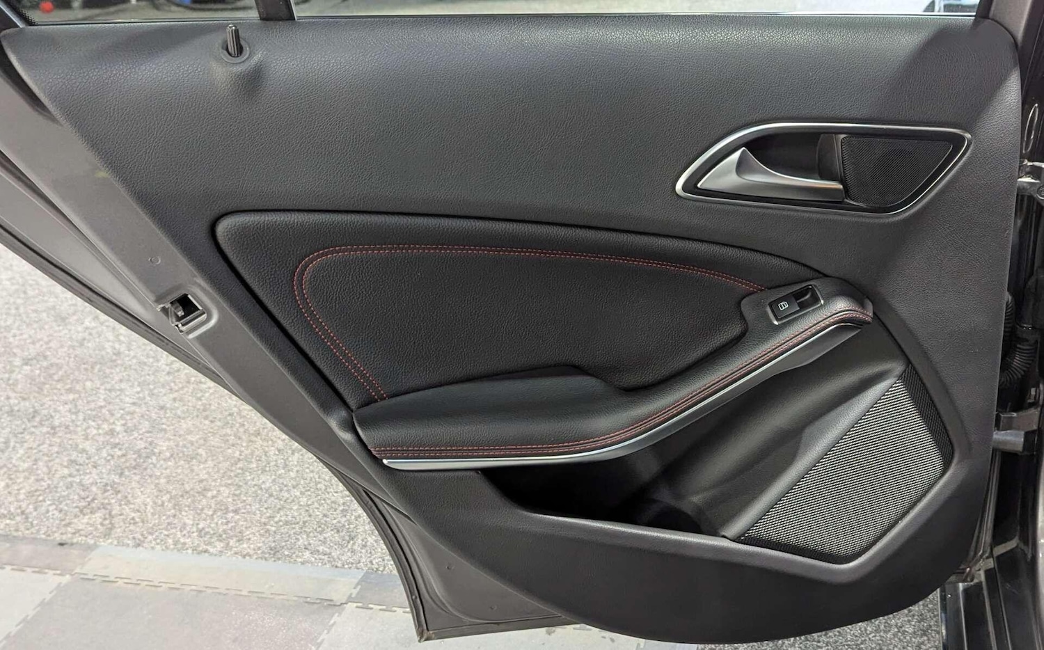 Used Mercedes-Benz A-Class 2015 for sale - 76926409: Photo 26