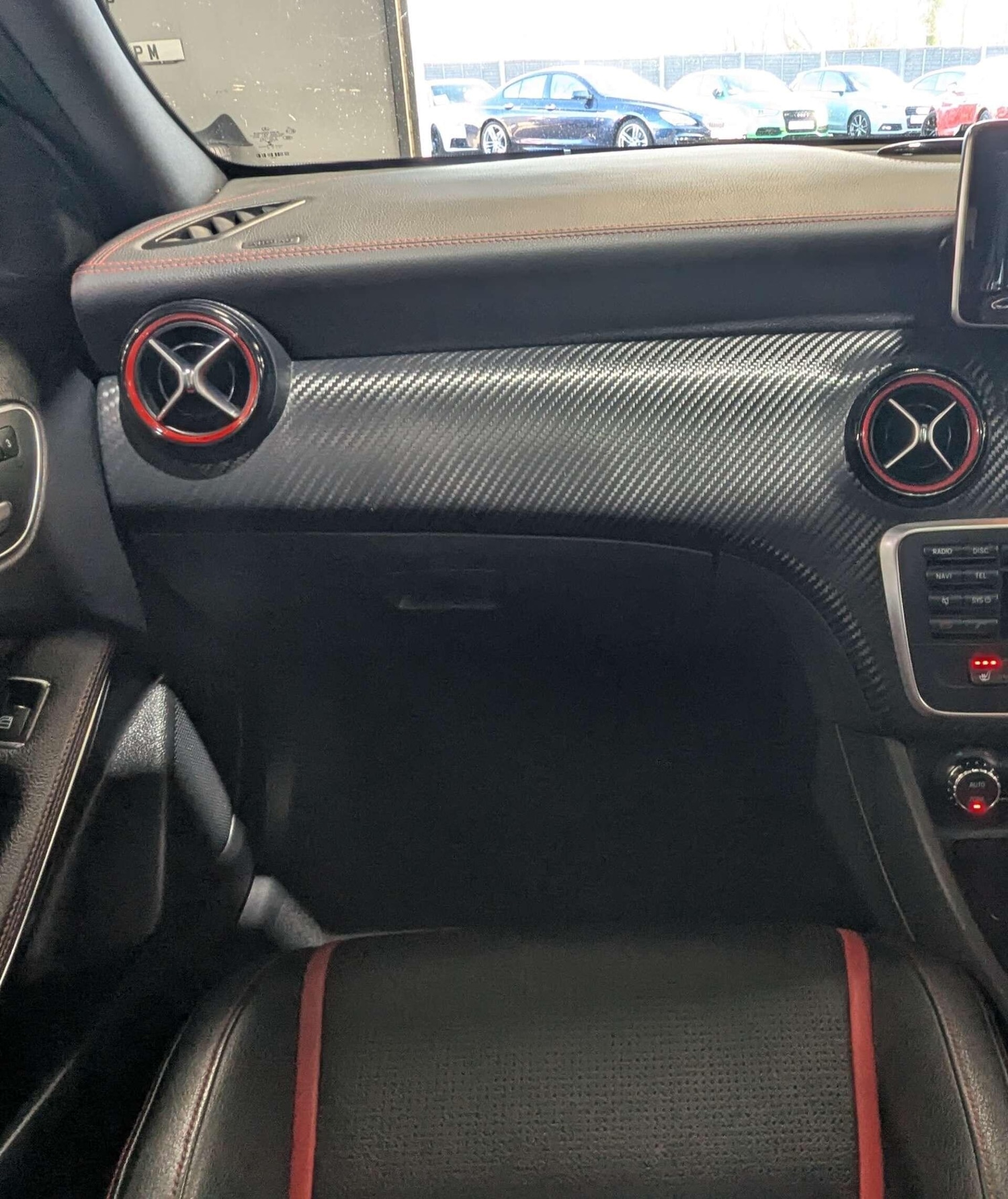 Used Mercedes-Benz A-Class 2015 for sale - 76926409: Photo 29