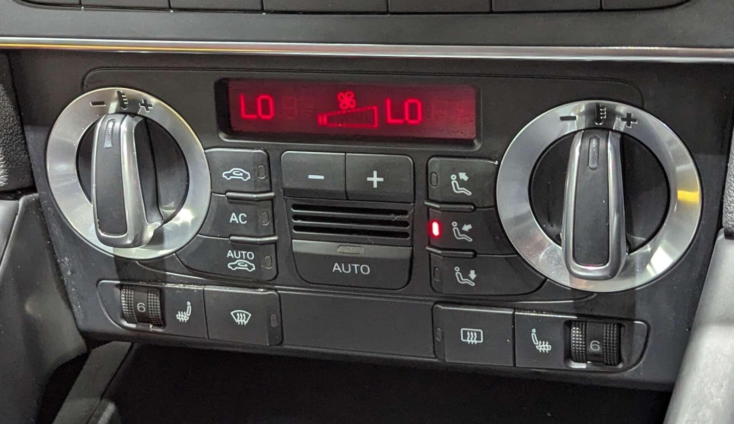 Used Audi A3 2010 for sale - 78203874: Photo 34