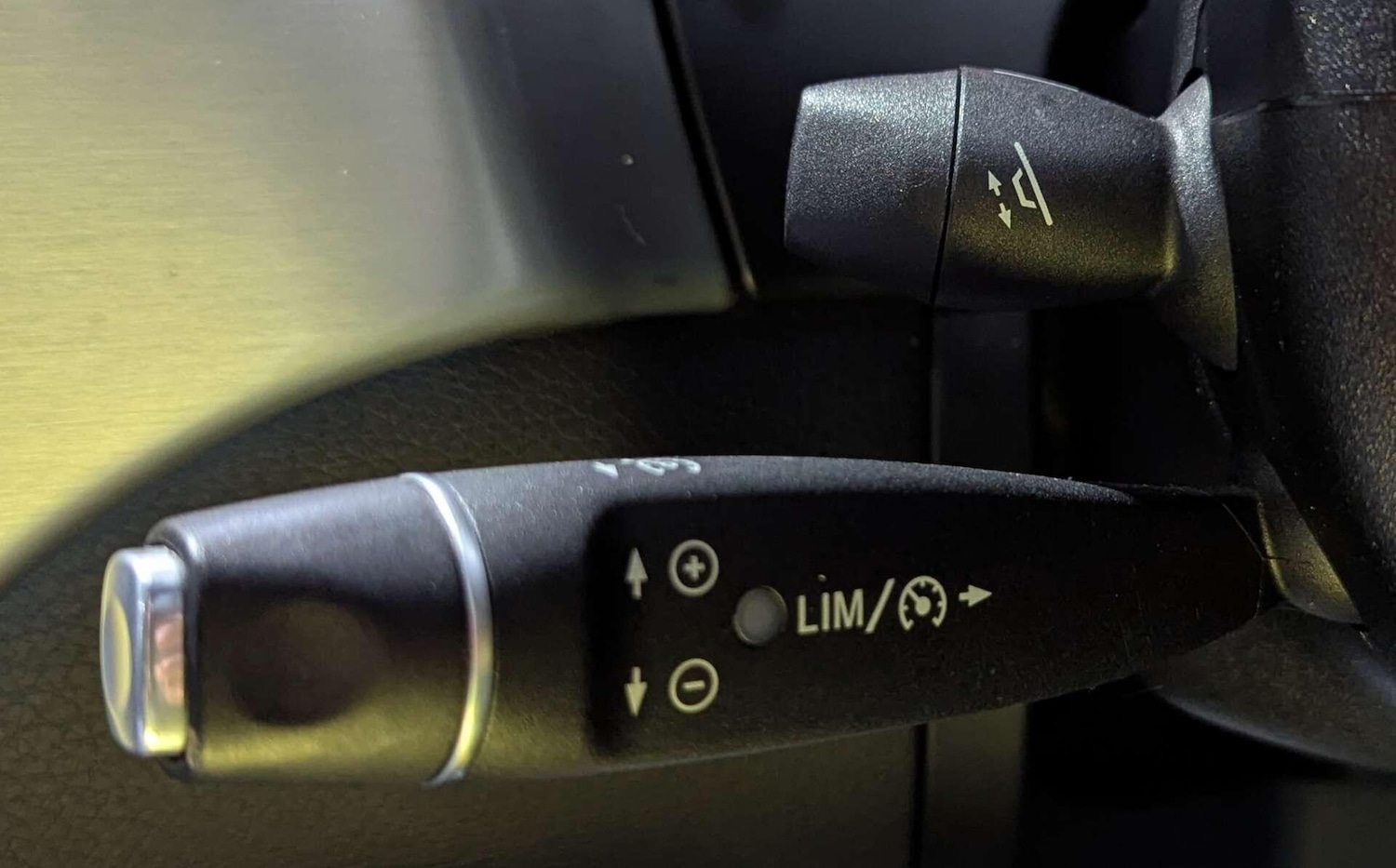 Used Mercedes-Benz GLE 2018 for sale - 77229636: Photo 33