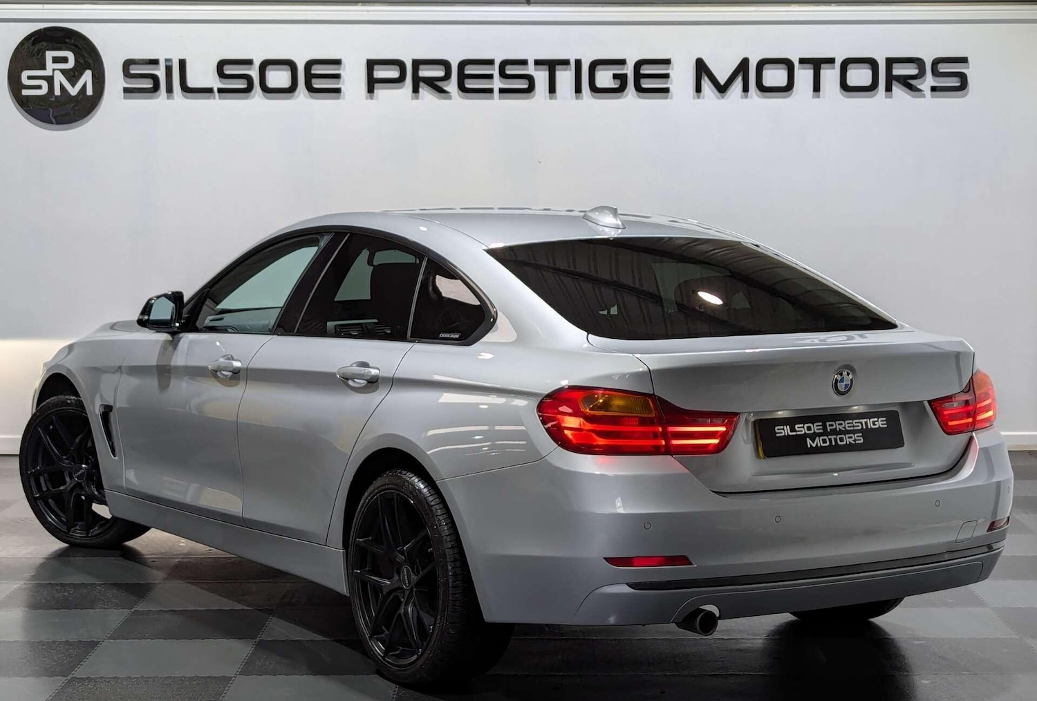 Used BMW X4 2019 for sale - 77156780: Photo 2