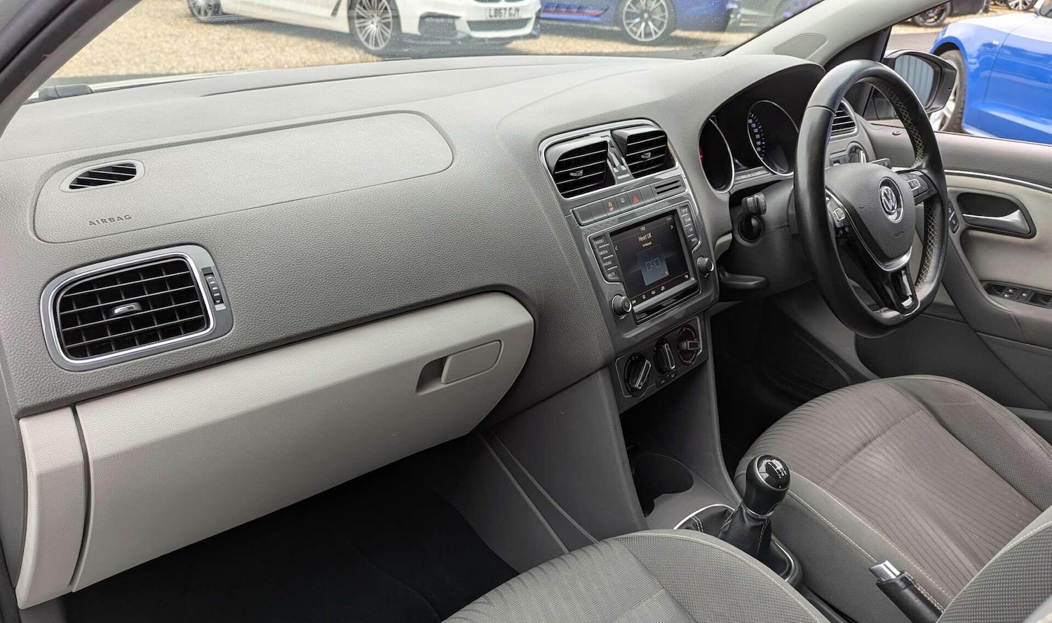 Used Volkswagen Polo 2015 for sale - 78046734: Photo 22