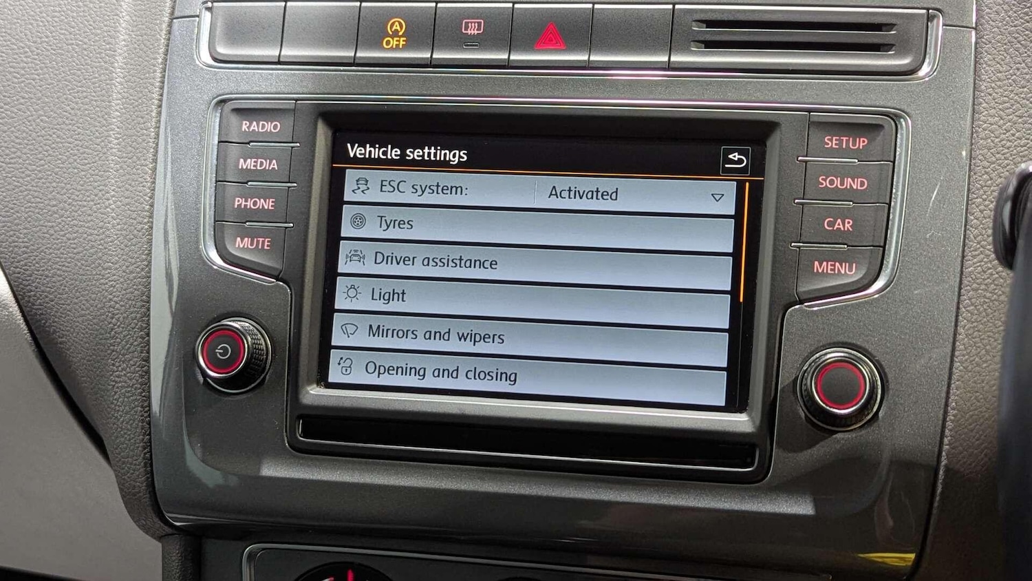 Used Volkswagen Polo 2015 for sale - 78046734: Photo 36