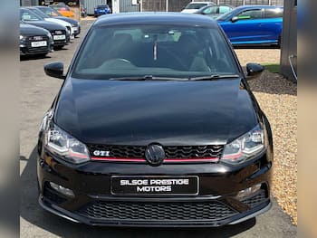 Used Volkswagen Polo 2016 for sale - 79677447: Photo