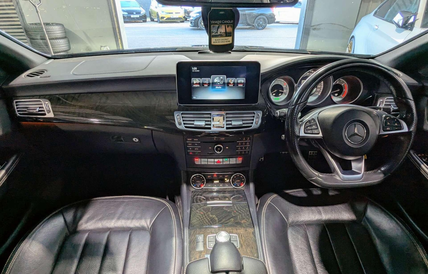 Used Mercedes-Benz CLS 2014 for sale - 77049870: Photo 30