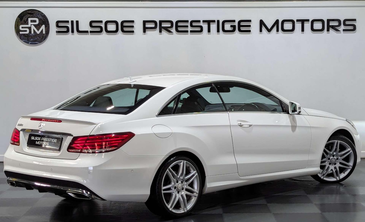 Used Mercedes-Benz E Class for sale - 76729052: Photo 13