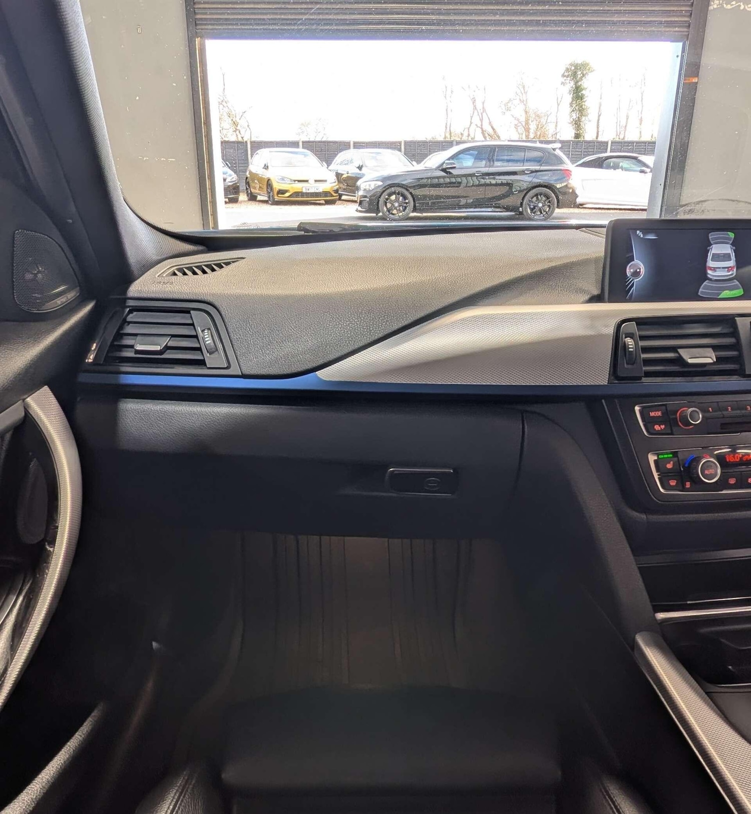 Used BMW 3 Series 2013 for sale - 77057256: Photo 27