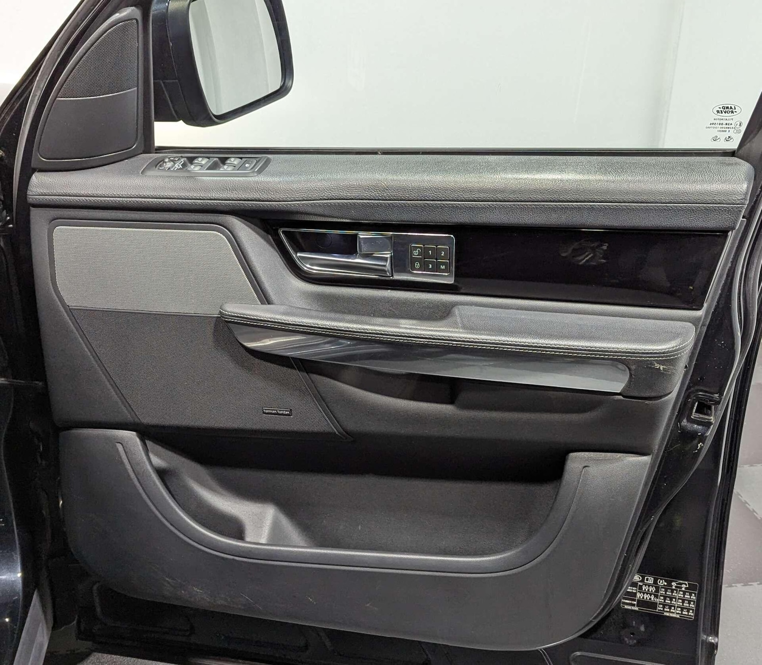 Used Land Rover Range Rover Sport 2011 for sale - 77202501: Photo 15