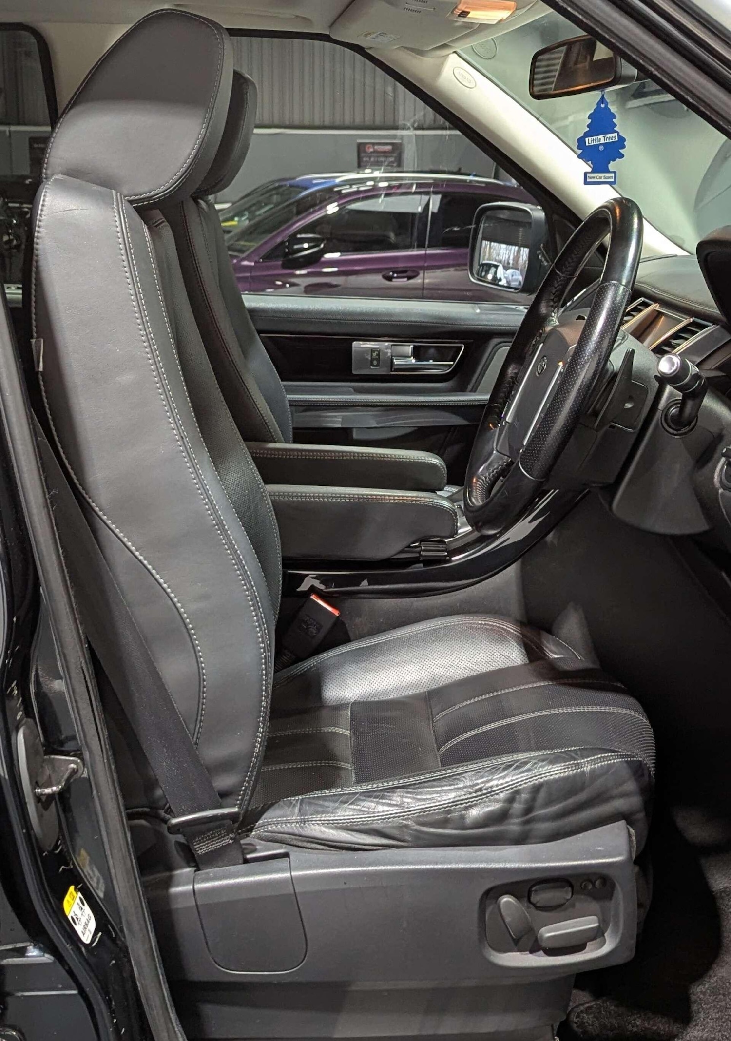 Used Land Rover Range Rover Sport 2011 for sale - 77202501: Photo 18