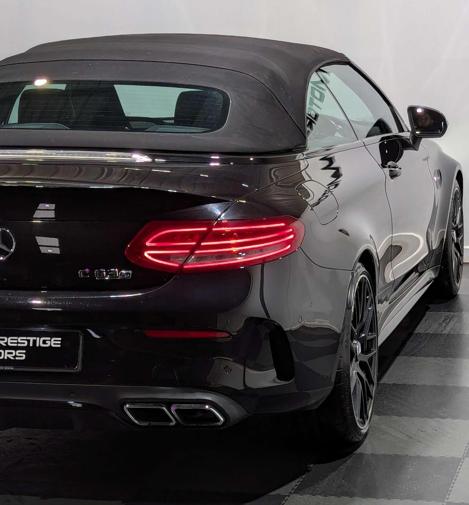 Used Mercedes-Benz C Class 2018 for sale - 77040853: Photo 11