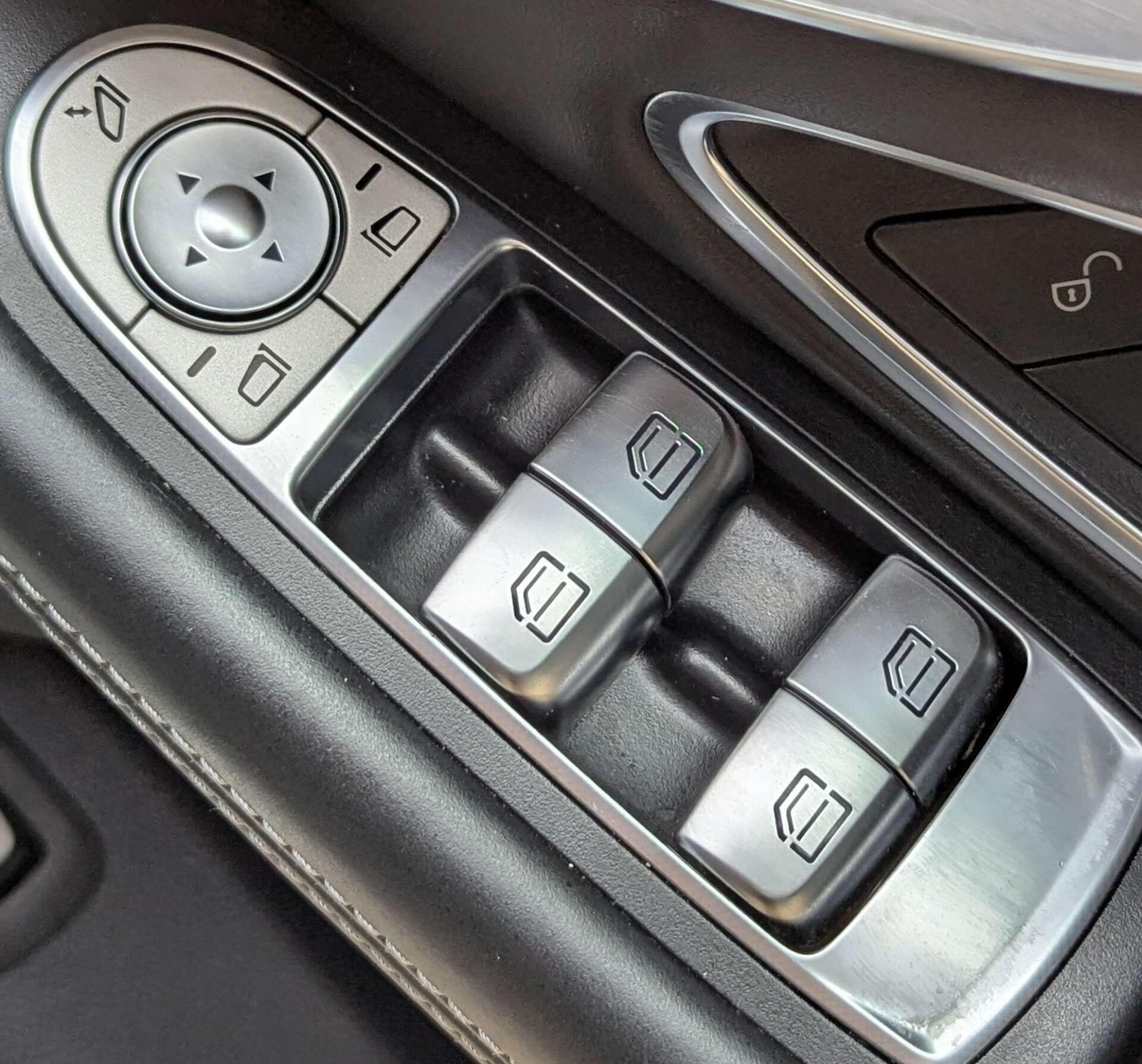 Used Mercedes-Benz C Class 2018 for sale - 77040853: Photo 56