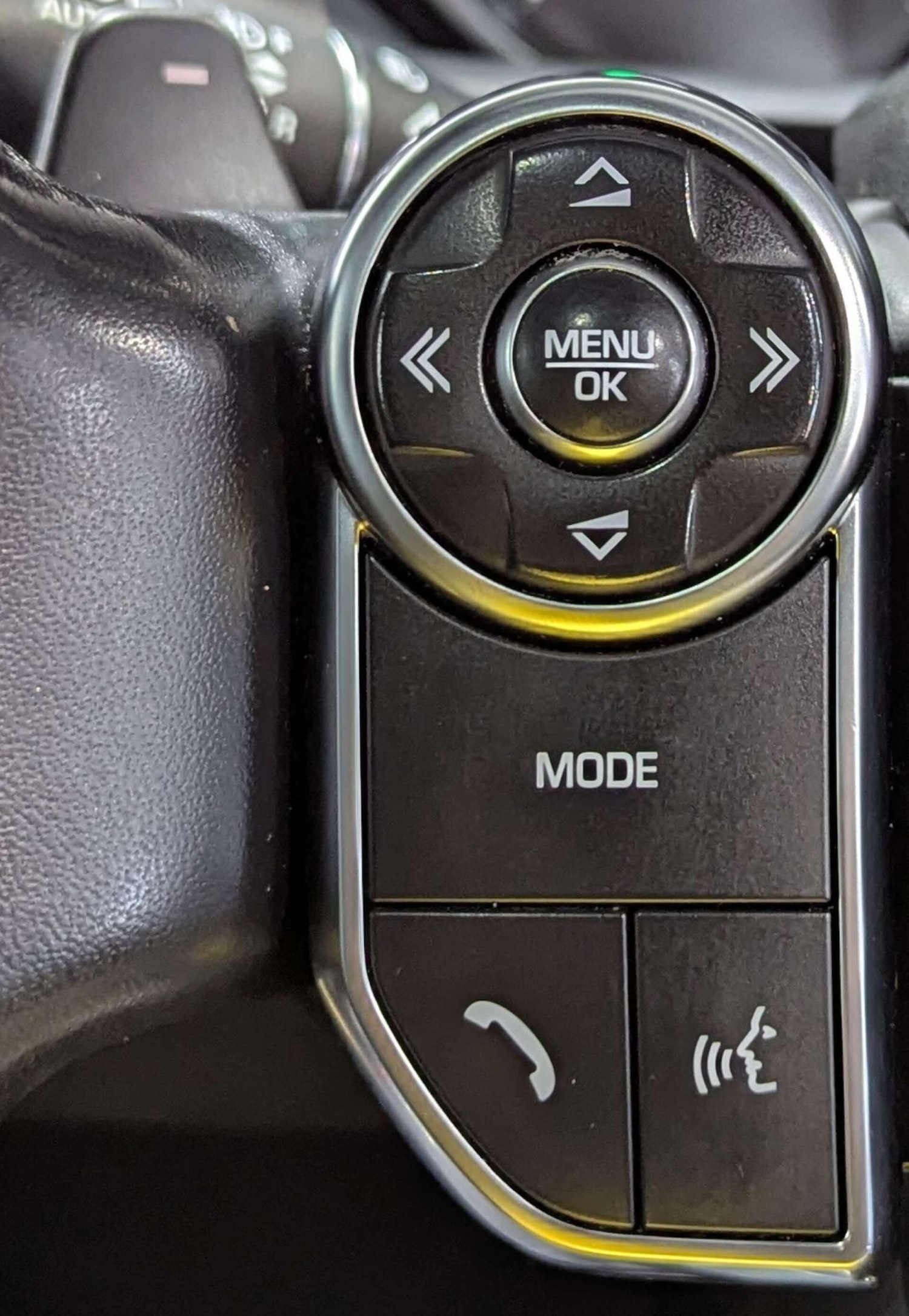 Used Land Rover Discovery 2017 for sale - 76886367: Photo 34