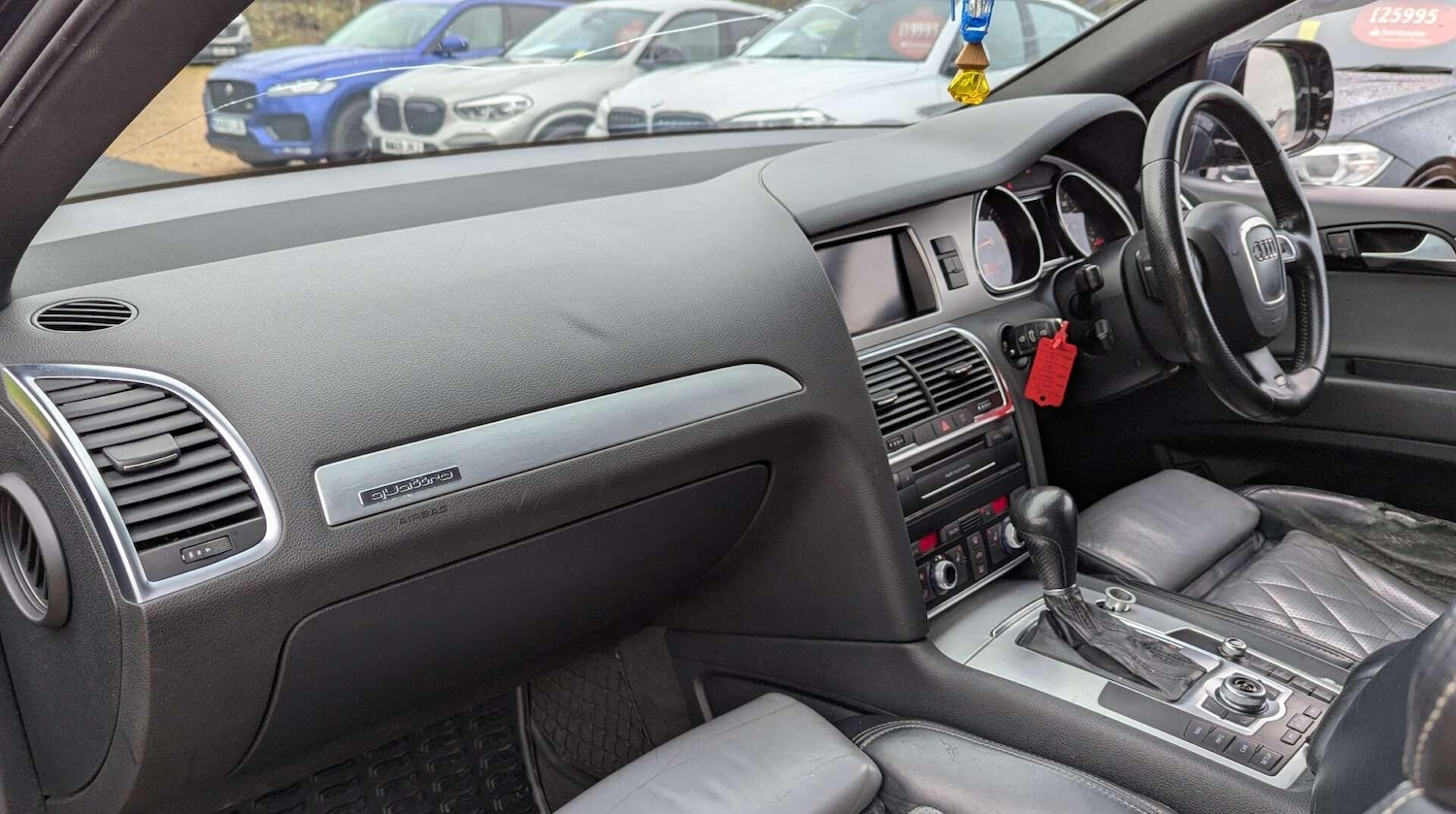 Used Audi Q7 2010 for sale - 77230043: Photo 17