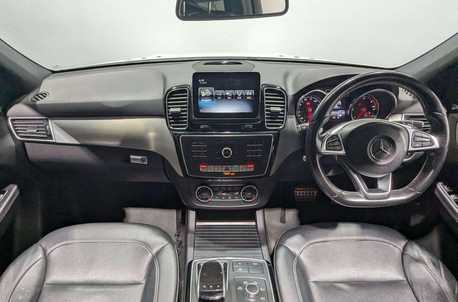 Used Mercedes-Benz GLE 2018 for sale - 77015440: Photo 32